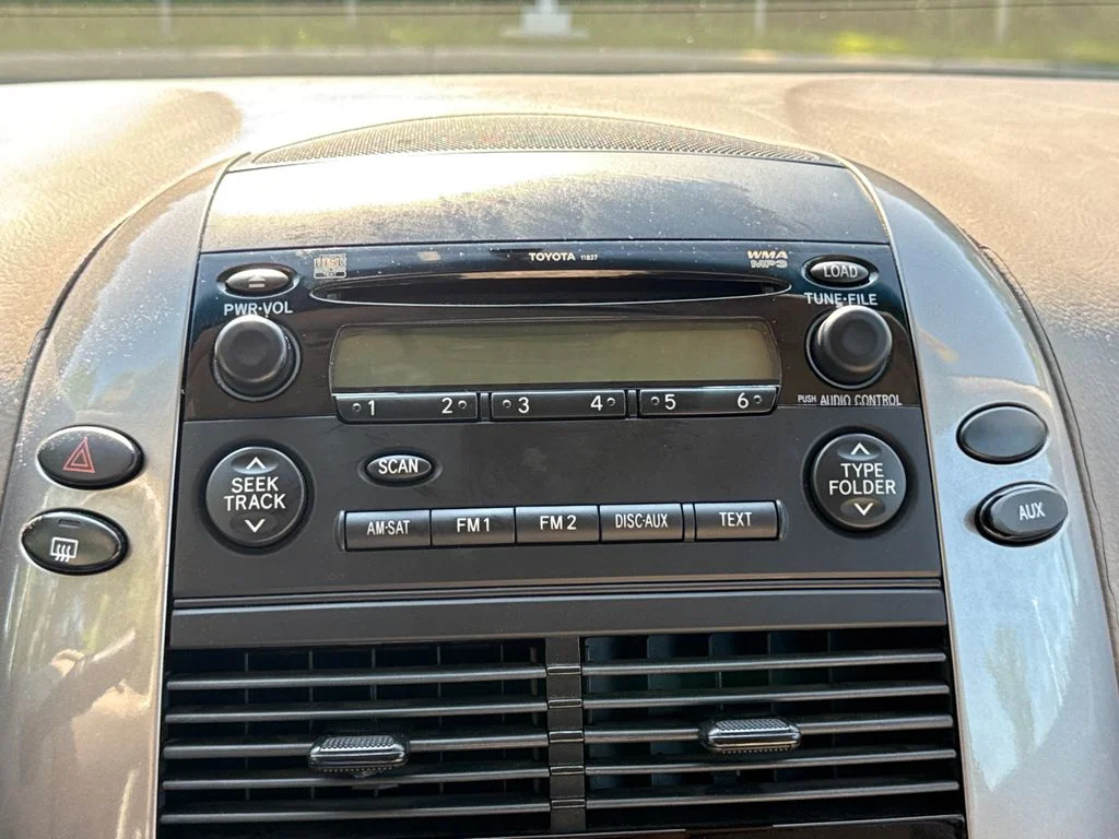 Used 2010 Blue Mirage Metallic Toyota LE image 26