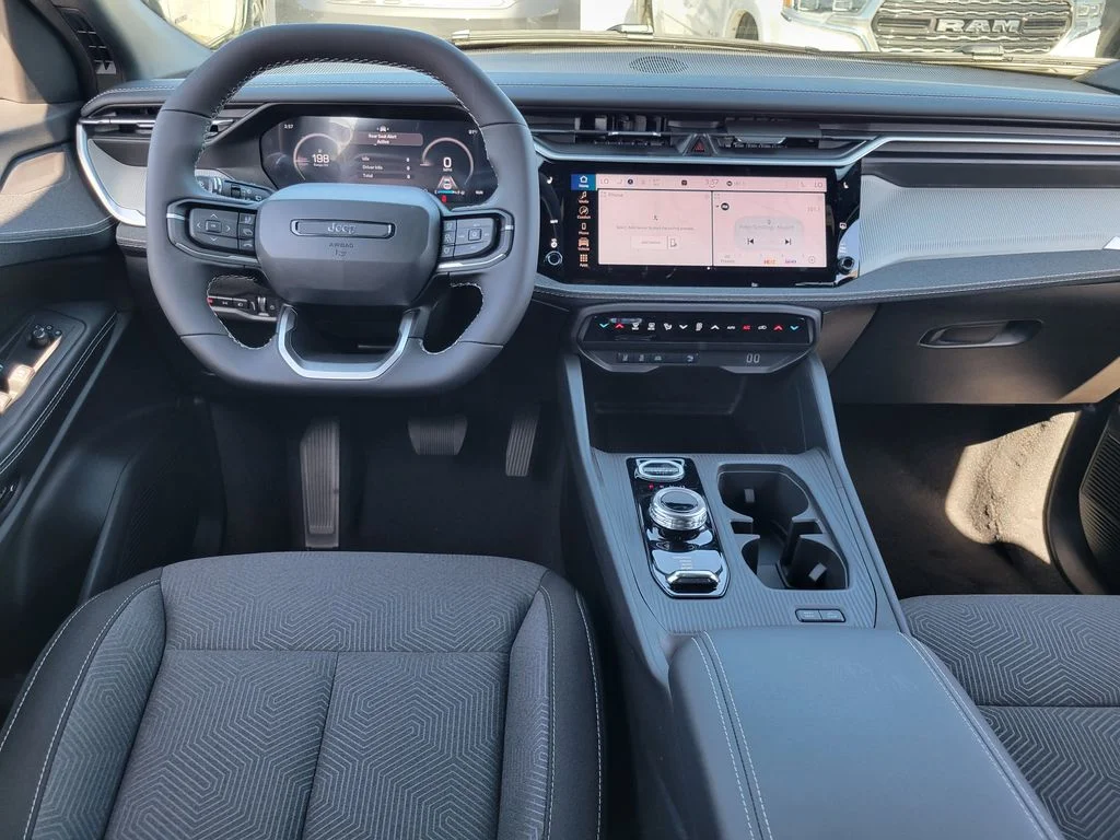 New 2026 41 Exterior Paint Jeep Laredo image 4