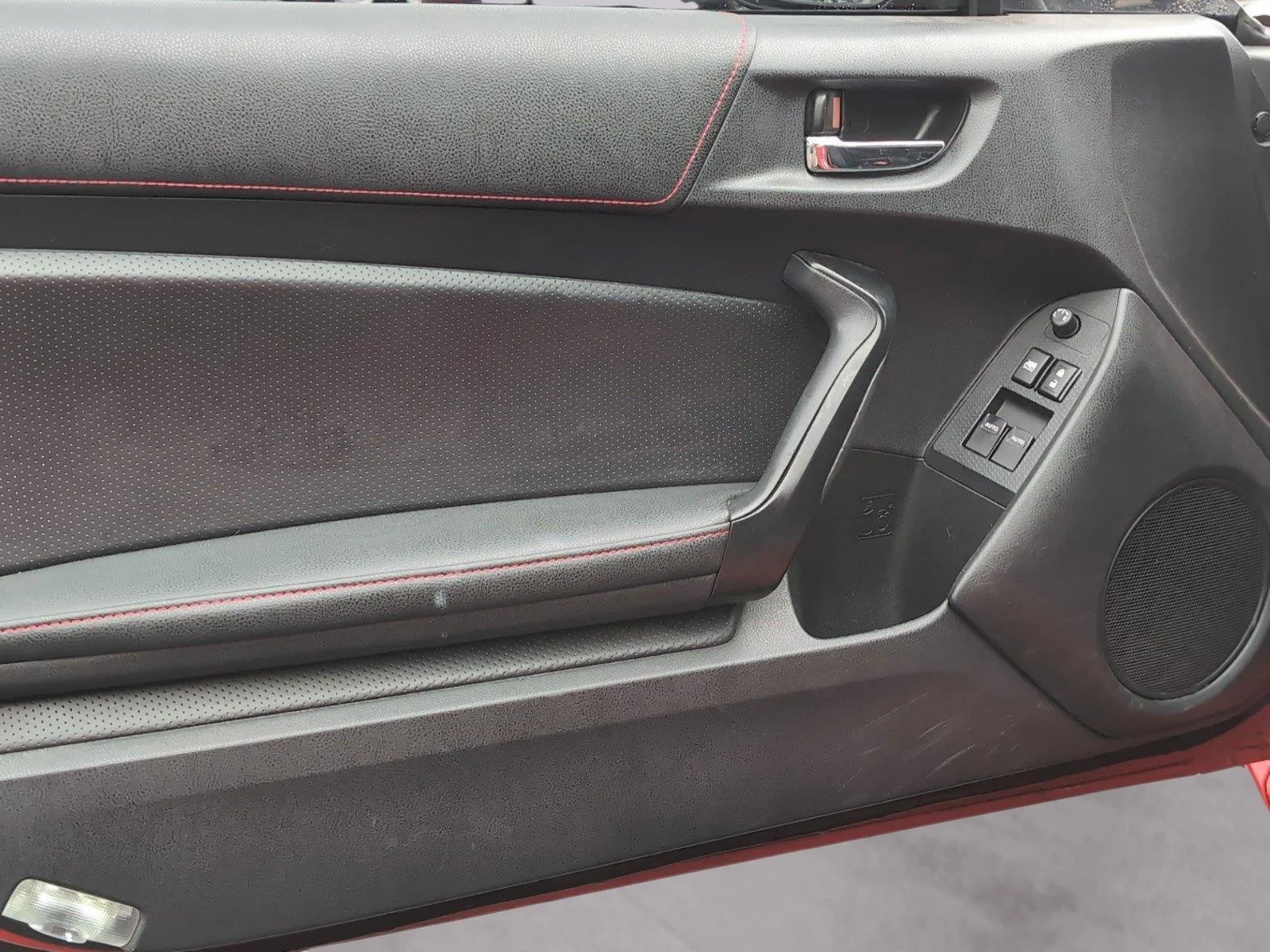 Used 2016 Pure Red Subaru Premium image 13