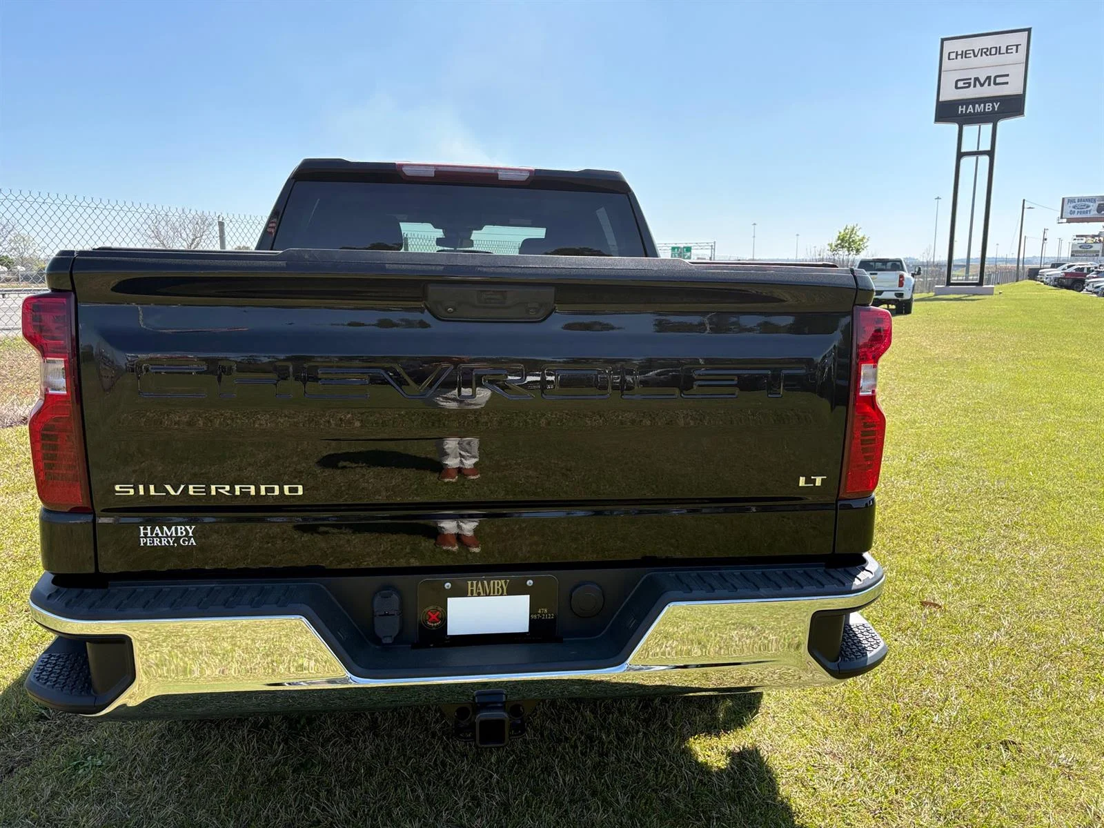Used 2023 Black Chevrolet LT image 6