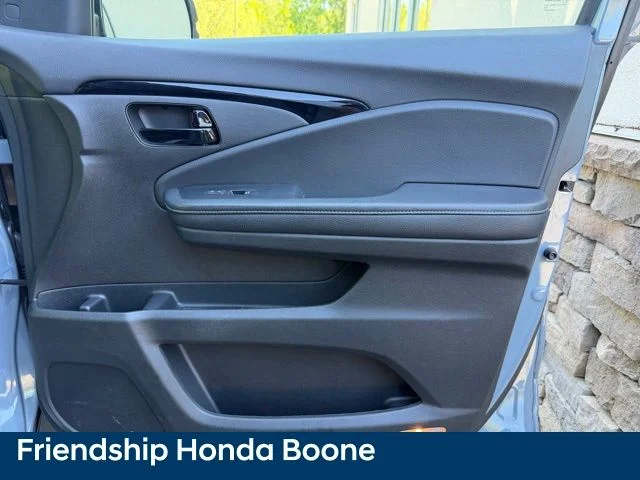 Used 2023 Gray Honda Elite image 48