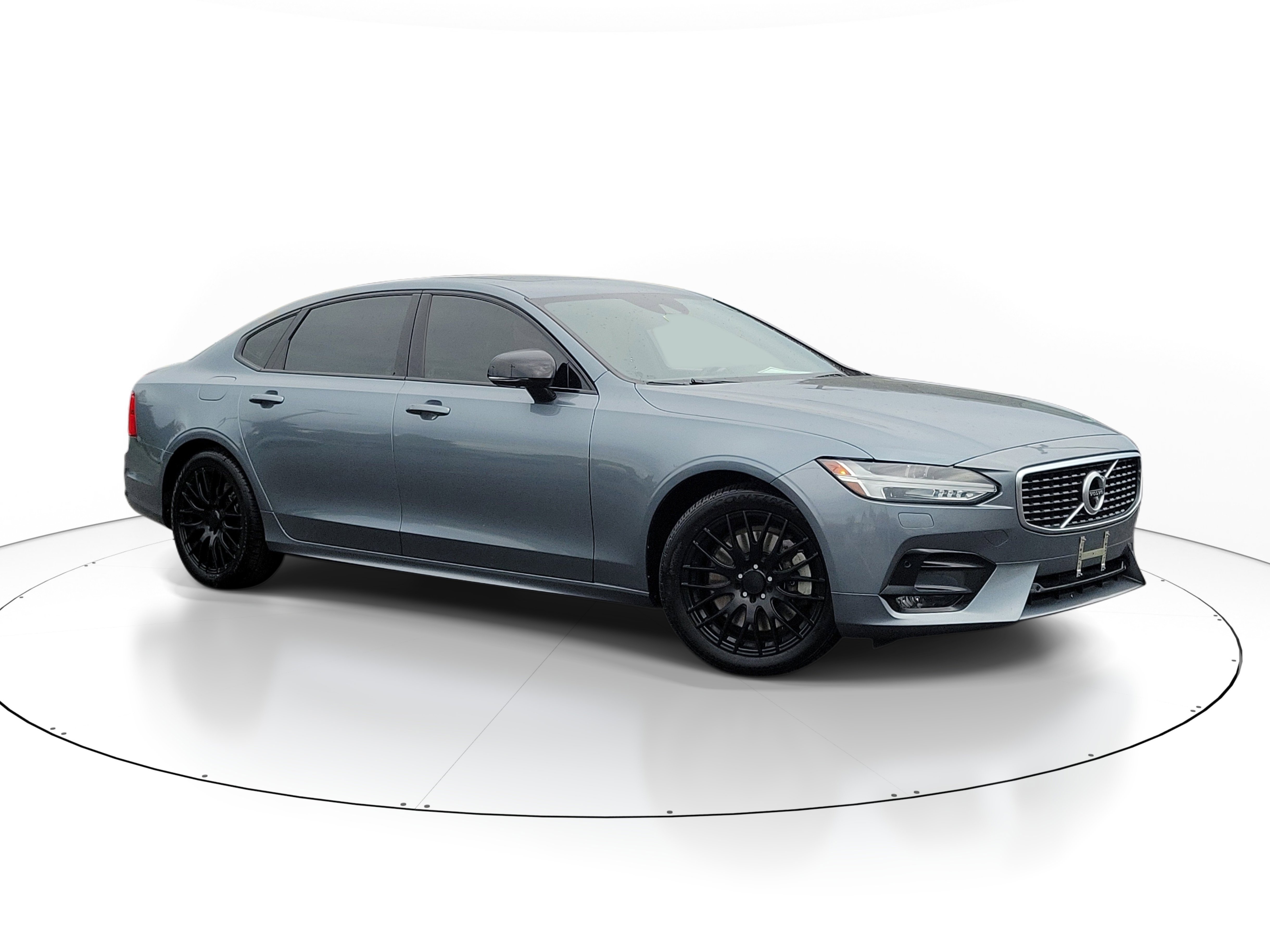 2020 Volvo S90 T6 R-Design AWD's photo