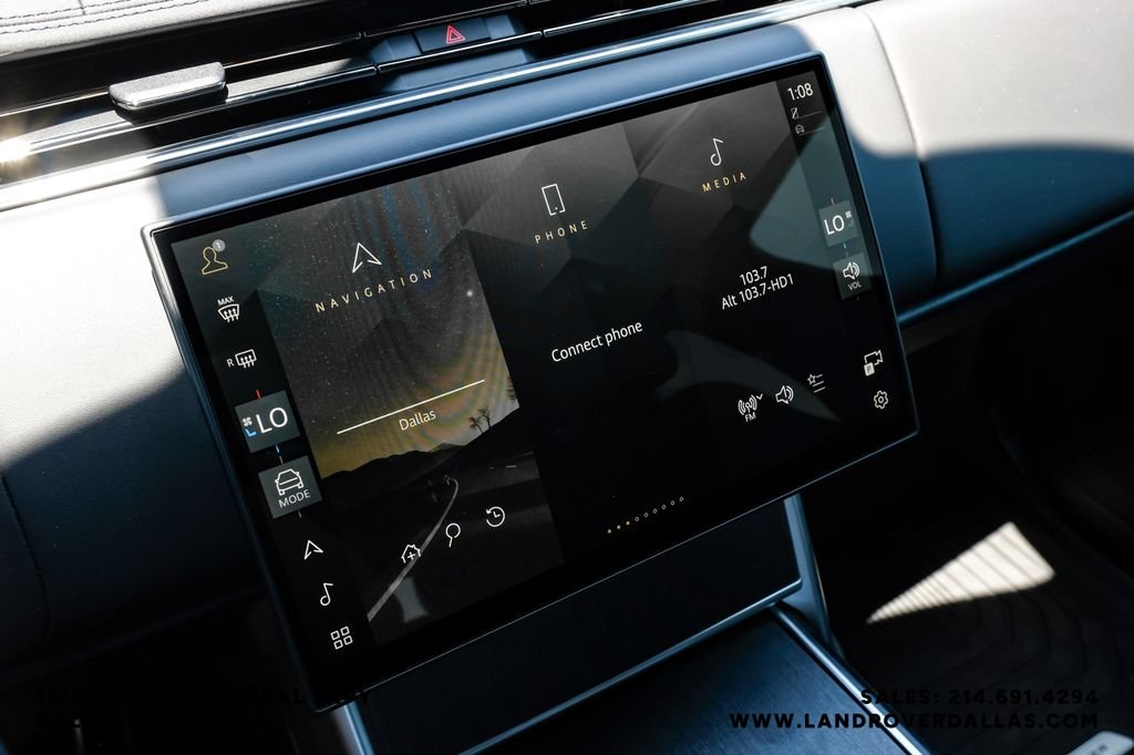 New 2026 Charente Grey Prem Met Land Rover SE image 24