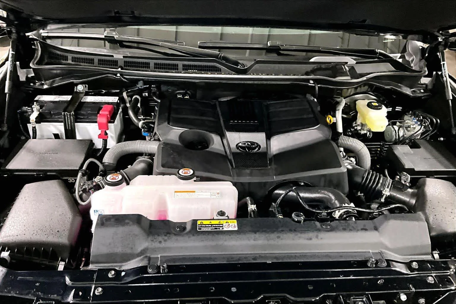 2026 Toyota Tundra Platinum - Photo 32