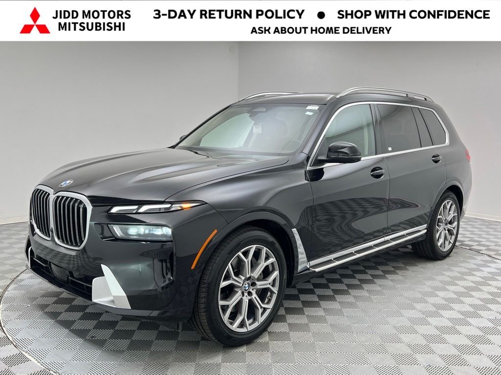 2025 BMW X7 xDrive40i's photo