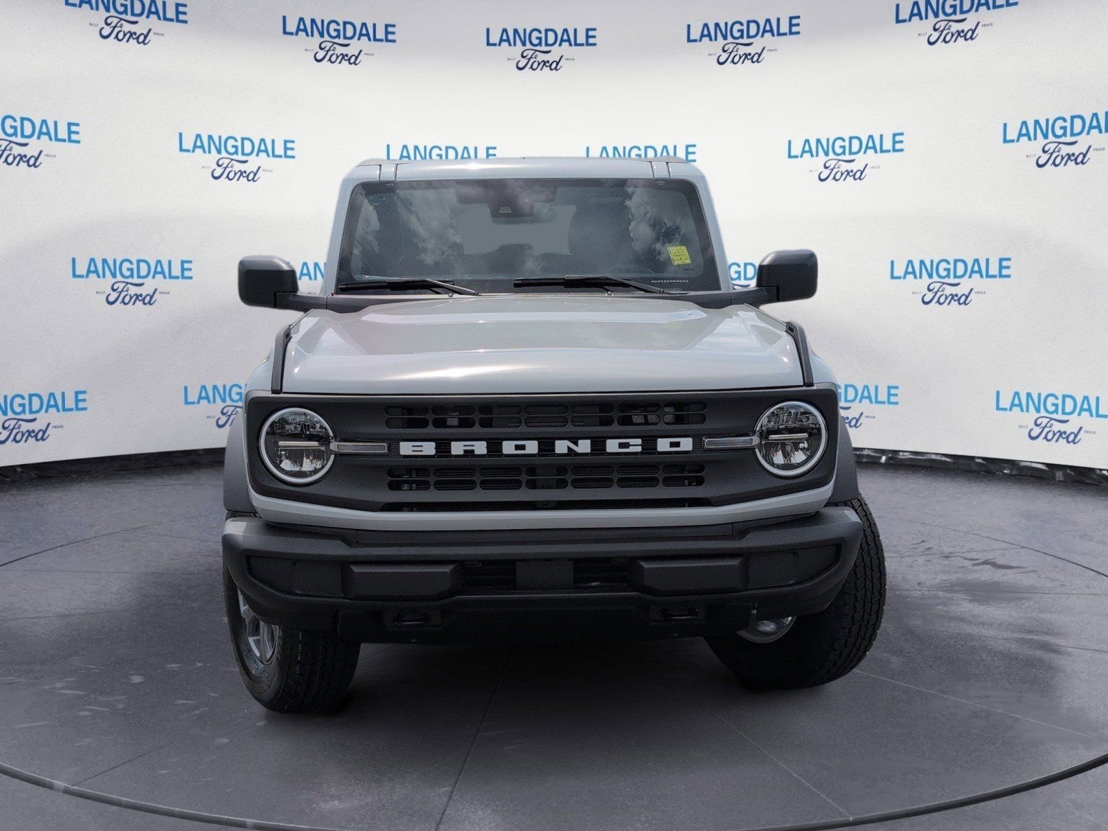 New 2026 Avalanche Gray Ford Big Bend image 12