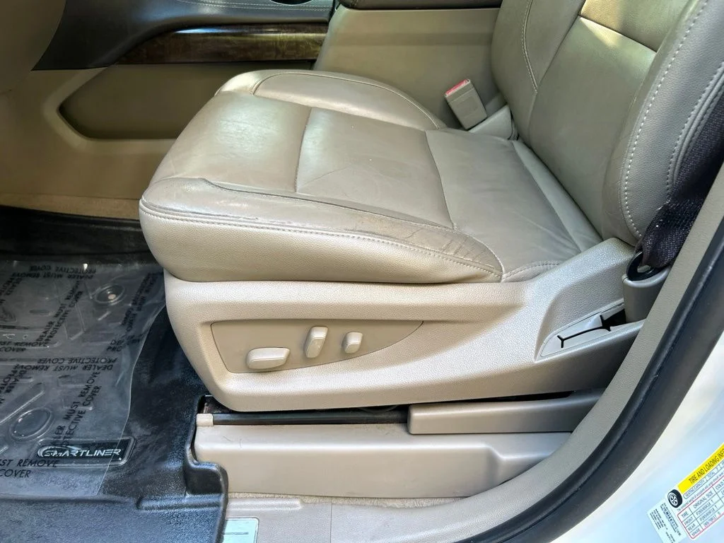 Used 2019 Beige Chevrolet LT image 17