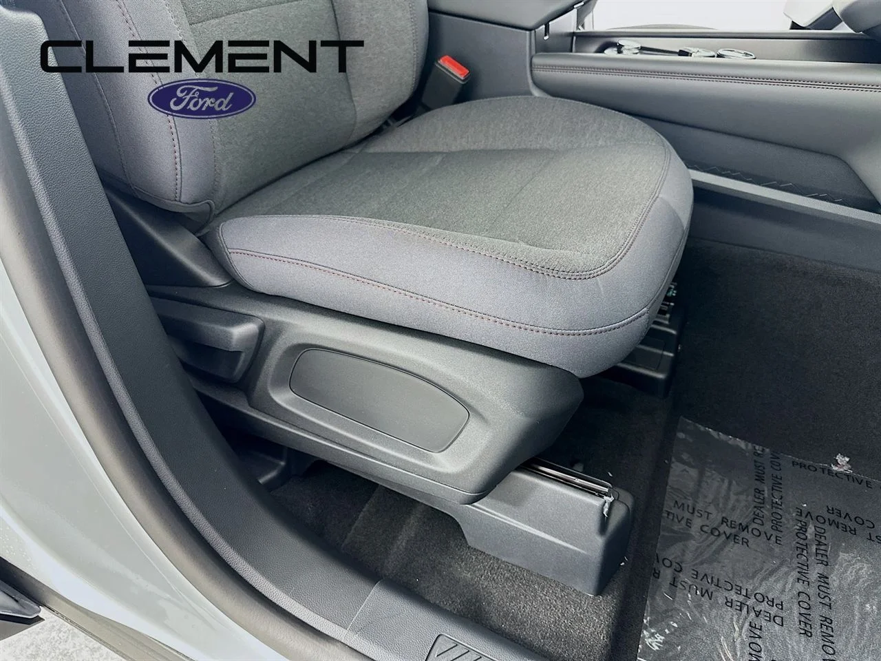 New 2026 Space White Metallic Ford Active image 30