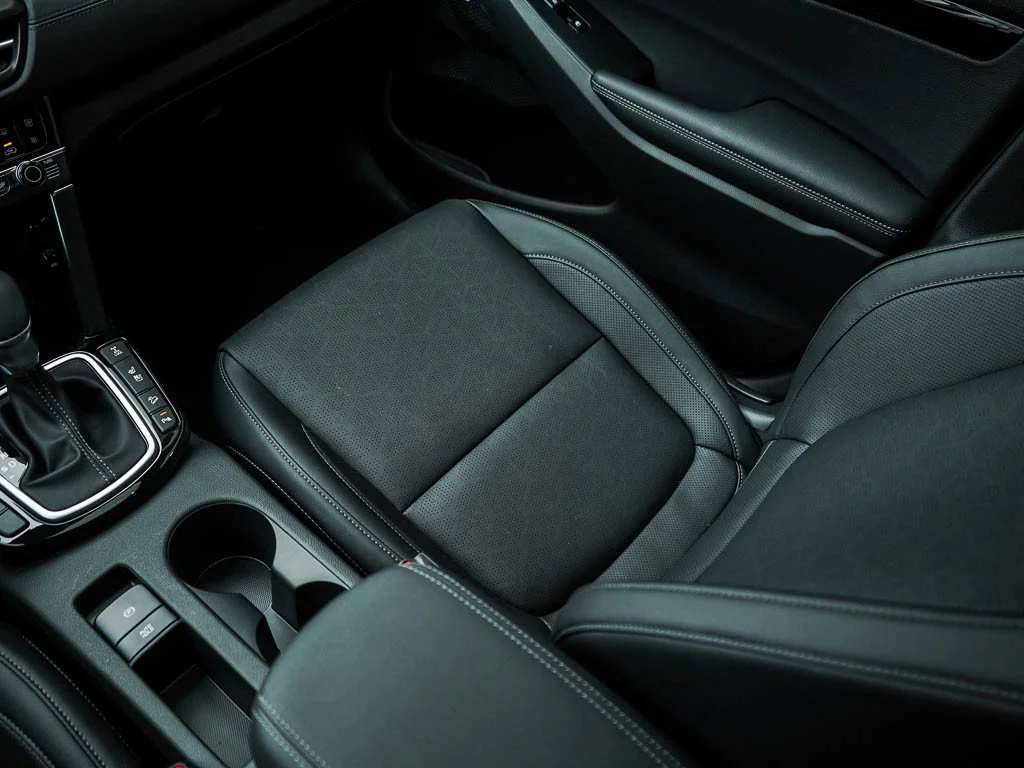 New 2026 Snow White Pearl Kia SX AWD image 26