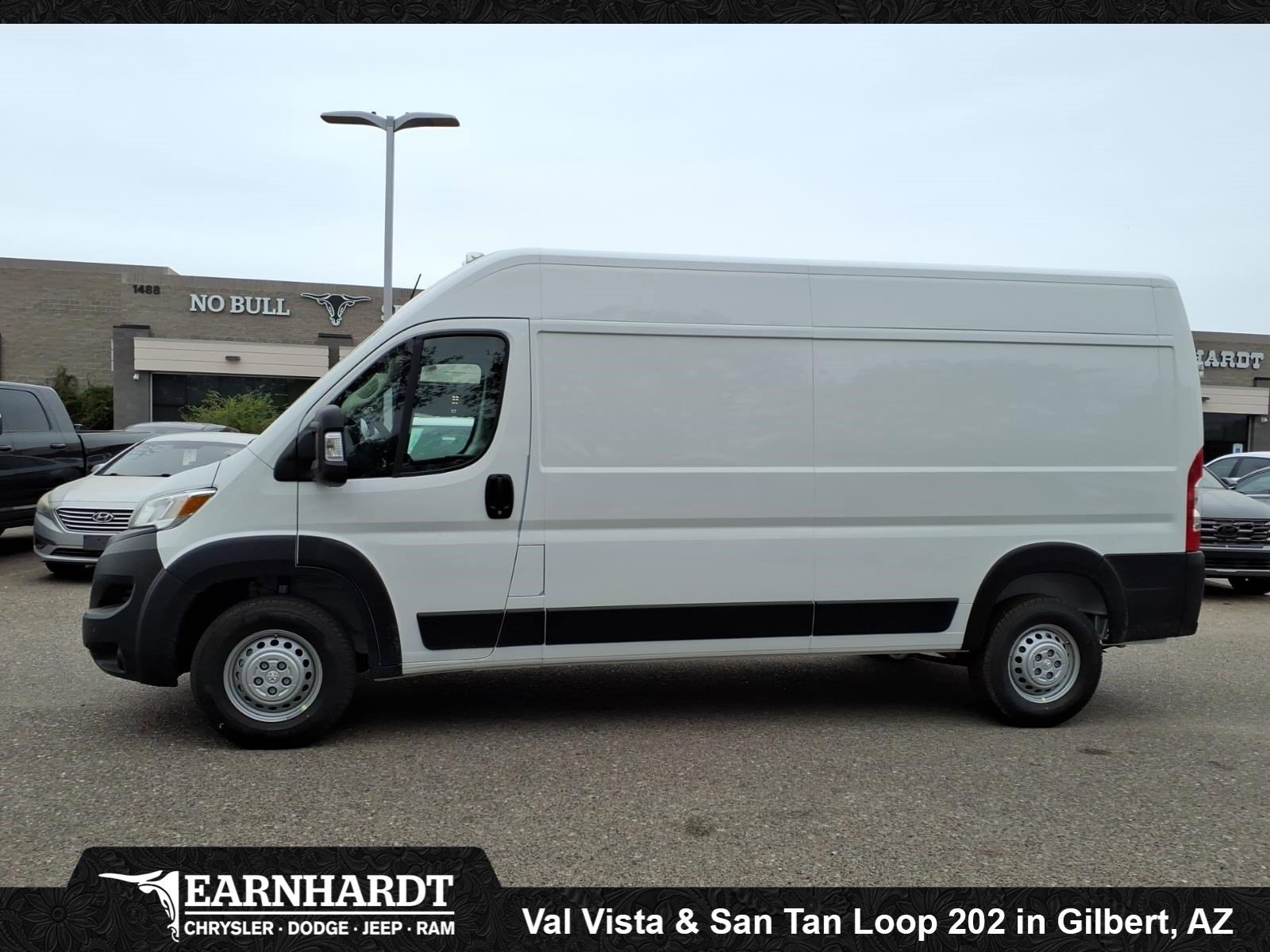 New 2026 Bright White Clear-Coat Exterior Paint RAM Tradesman image 3