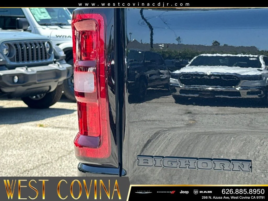 New 2026 Diamond Black Crystal Pearl-Coat Exterior Paint RAM Big Horn/Lone Star image 15