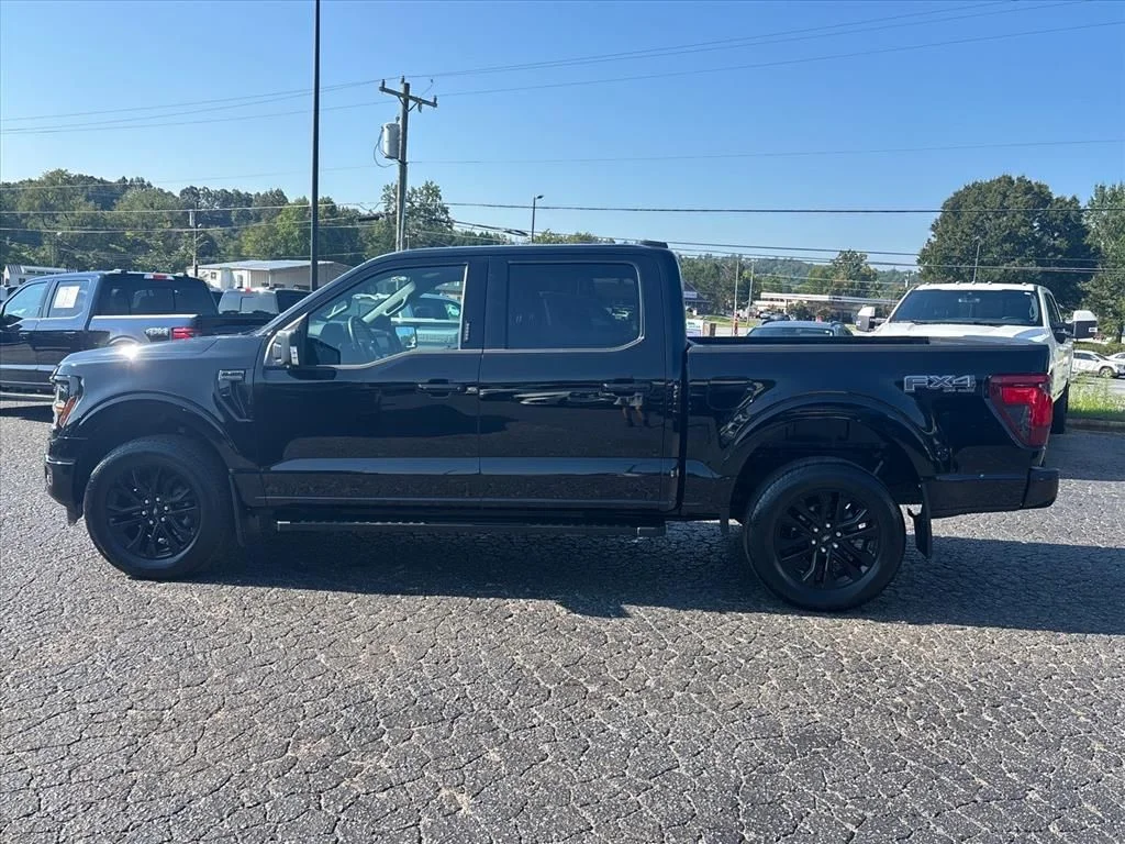 Used 2024 Black Ford XLT image 4