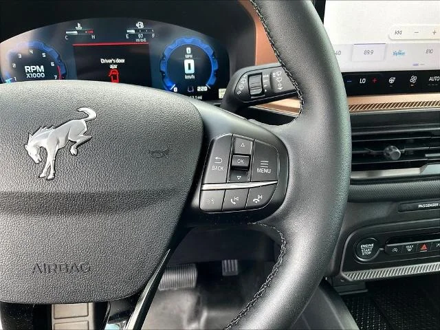 New 2026 Velocity Blue Metallic Ford Outer Banks® image 51