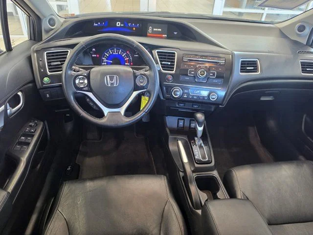 Used 2013 Green Honda EX-L image 17