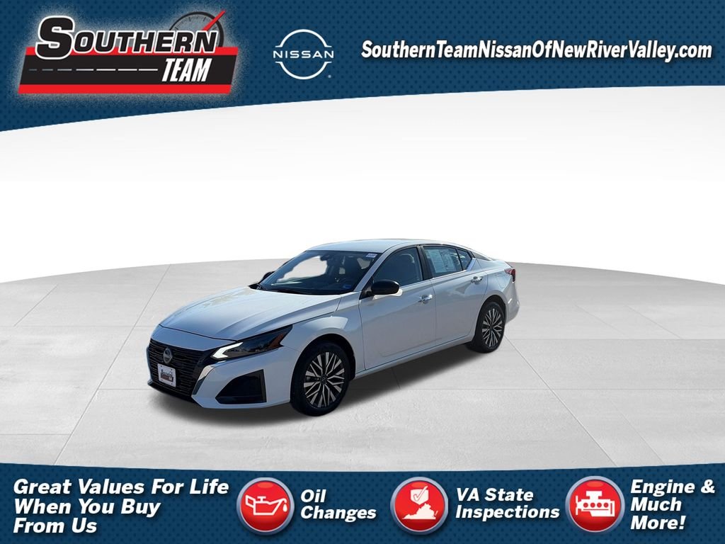 2025 Nissan Altima
