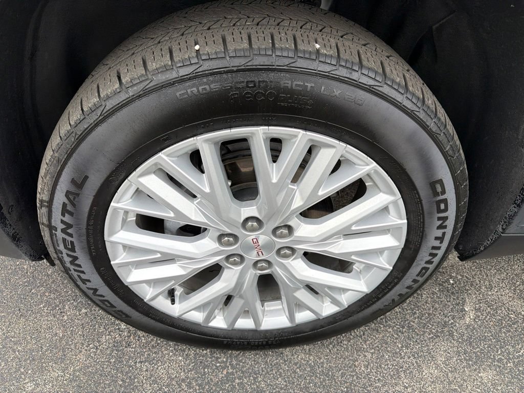 Used 2026 Summit White GMC Elevation image 12