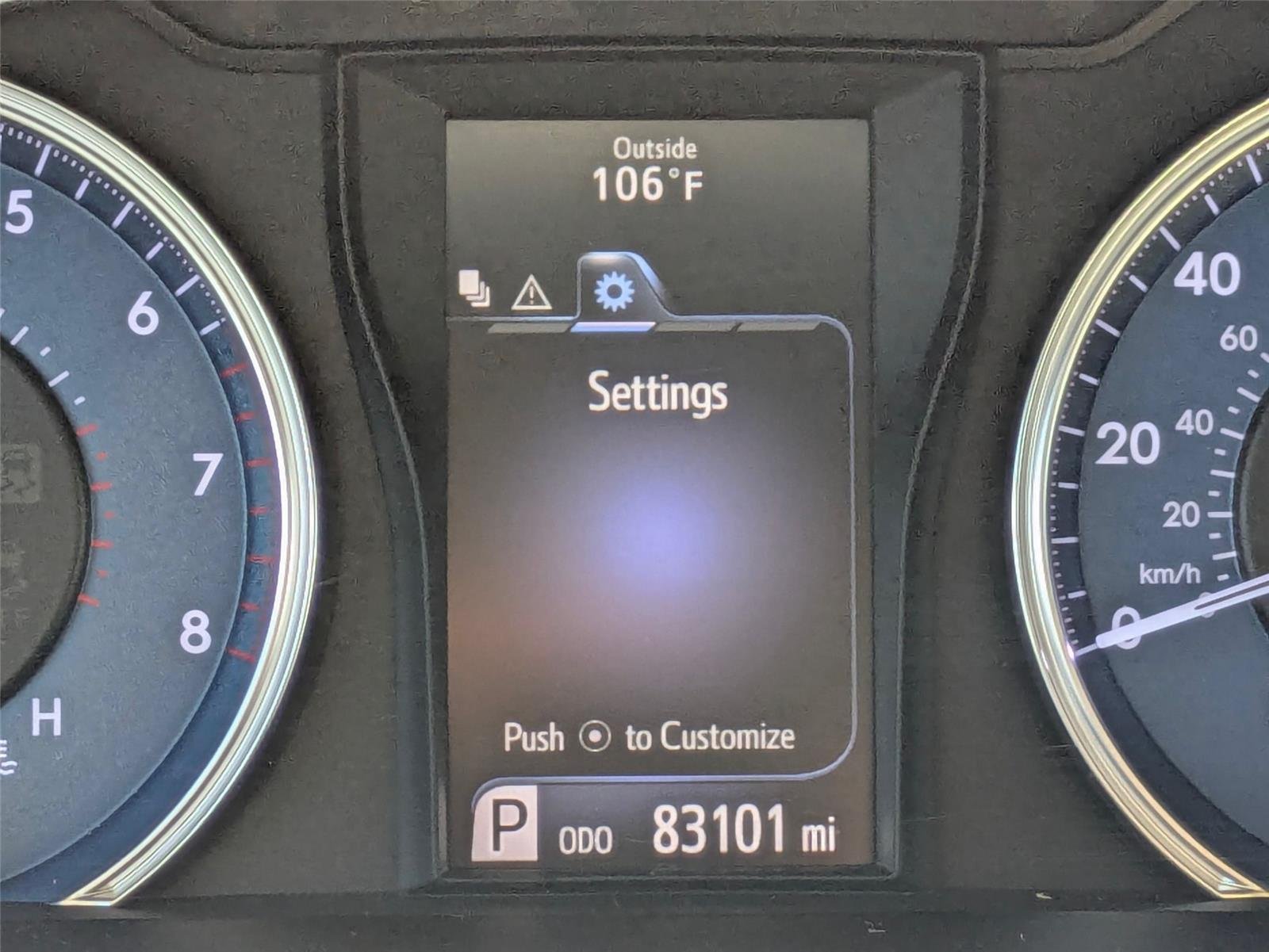 Used 2017 Creme Brulee Mica Toyota XLE image 19
