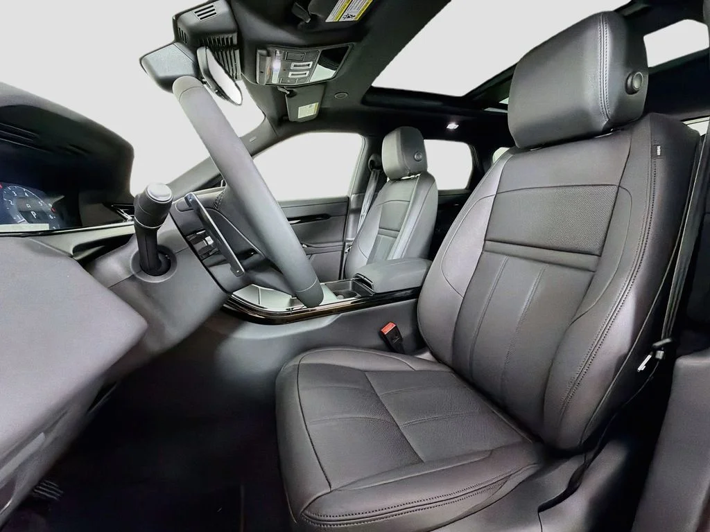 New 2026 Santorini Black Land Rover S image 22