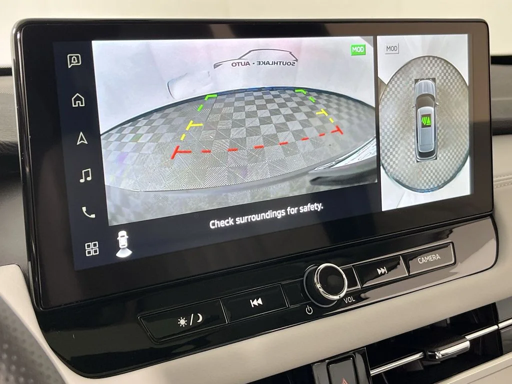 2025 Mitsubishi Outlander Plug-in Hybrid Platinum Edition - Photo 10
