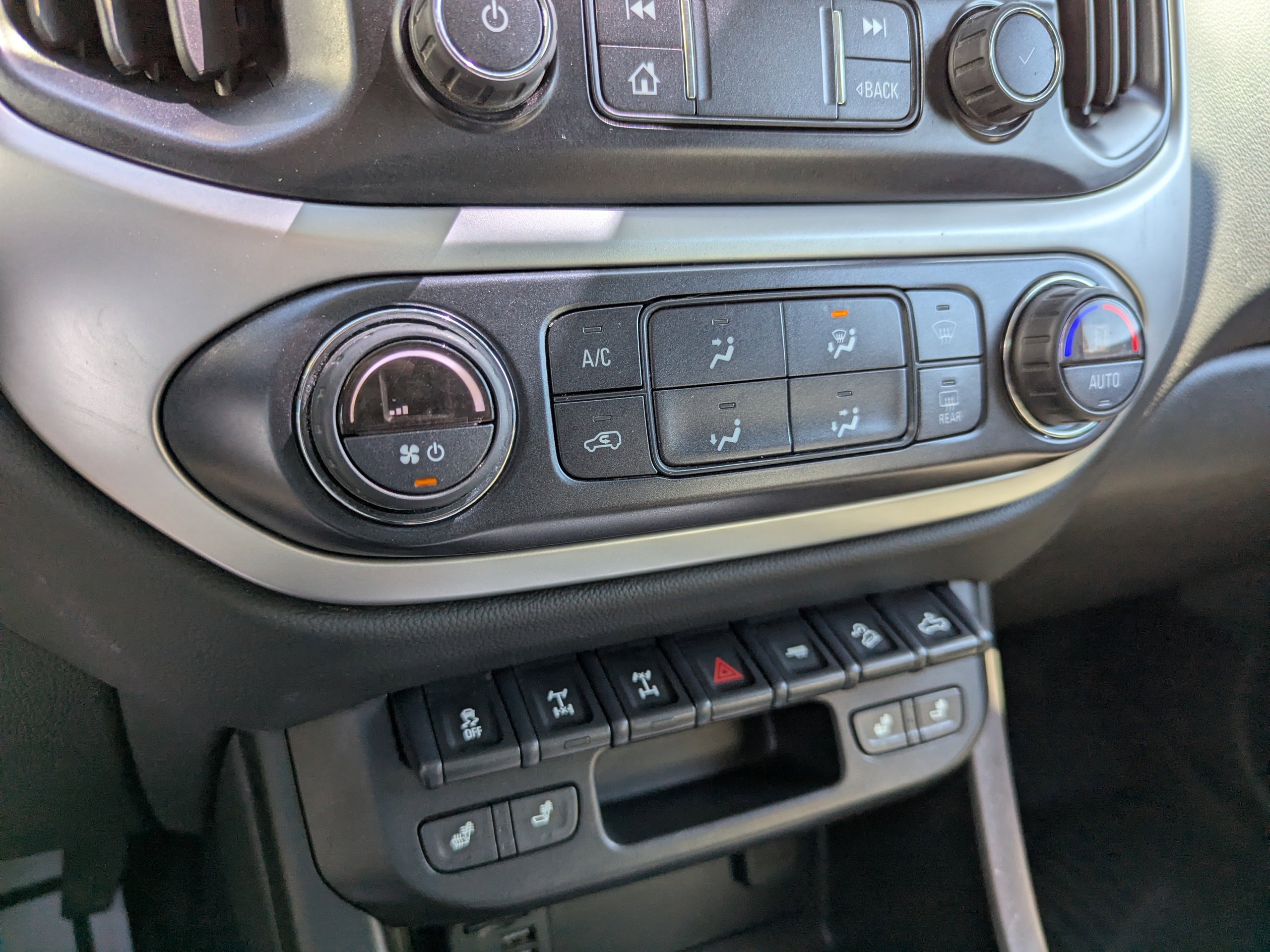 2021 Chevrolet Colorado ZR2 - Photo 25