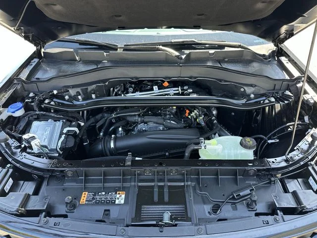 New 2026 Agate Black Metallic Ford ST-Line image 19