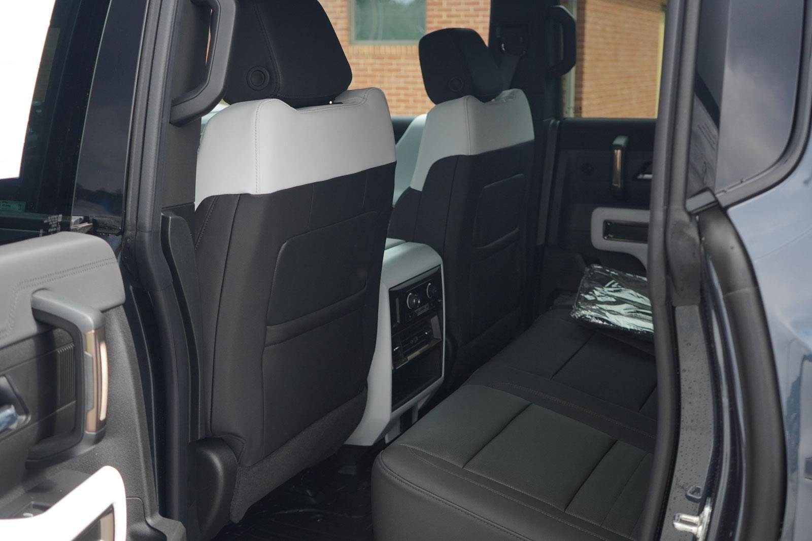 New 2025 Graphite Blue Metallic GMC 2X image 28