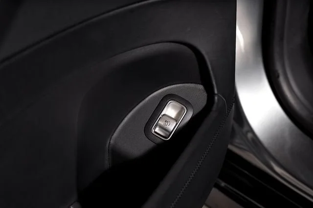Used 2021 Maybach Two-Tone Paint Iridium Silver/Selenite Gre Mercedes-Benz Maybach GLS 600 image 62
