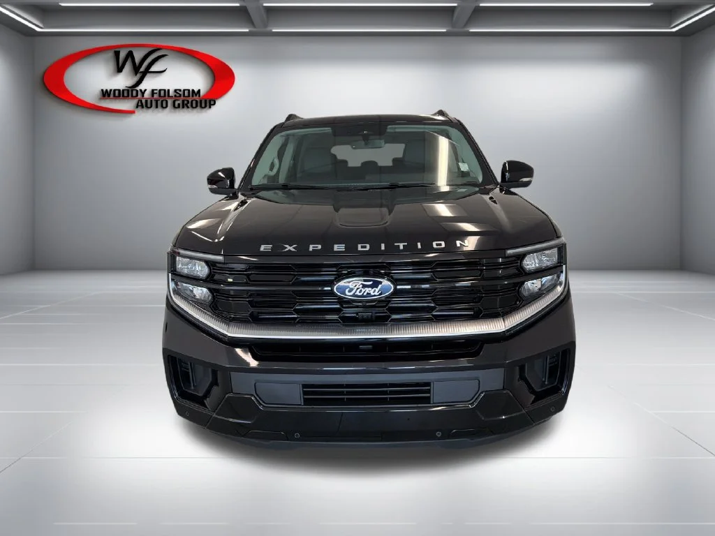 New 2027 Agate Black Metallic Ford MAX Platinum image 2