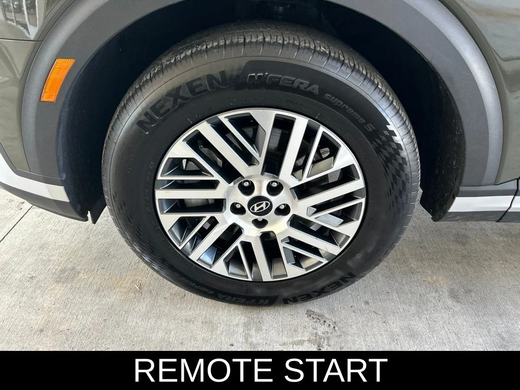 Used 2026 Green Hyundai SEL image 16