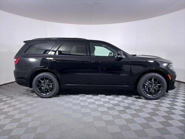 New 2026 Diamond Black Clear-Coat Exterior Paint Dodge GT PLUS image 16