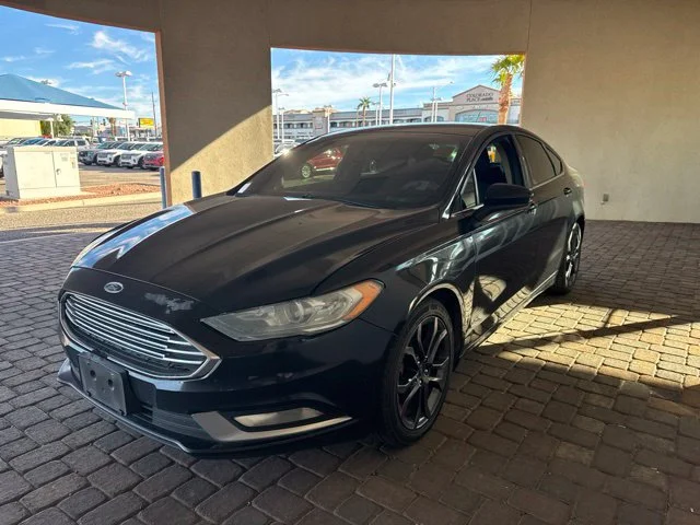 Used 2018 Black Ford SE image 1