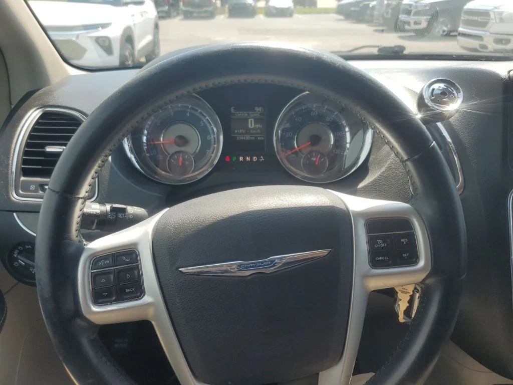 Used 2016 White Chrysler Touring image 16