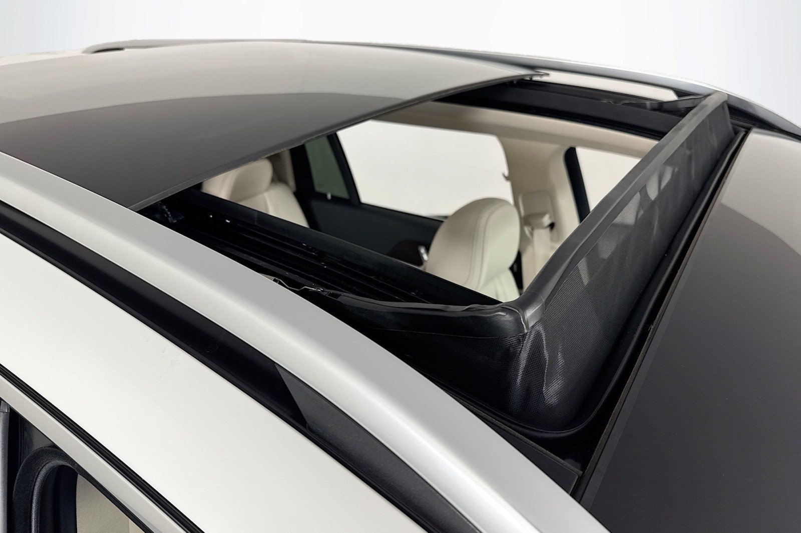 New 2026 Polar White Mercedes-Benz GLS 450 4MATIC® SUV image 22