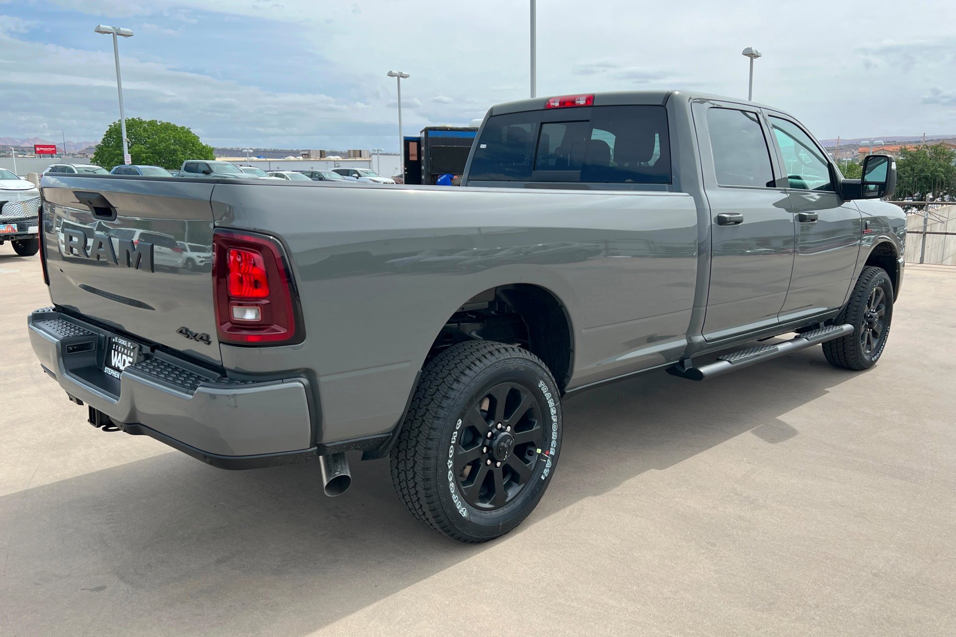 New 2026 Ceramic Gray Clear-Coat Exterior Paint RAM Black Express image 6