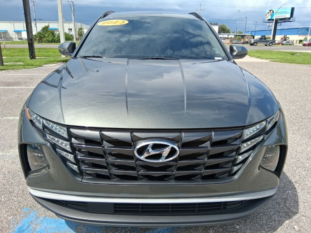 Used 2023 Gray Hyundai SEL image 8