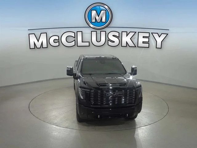 Used 2026 Black GMC Denali Ultimate image 16
