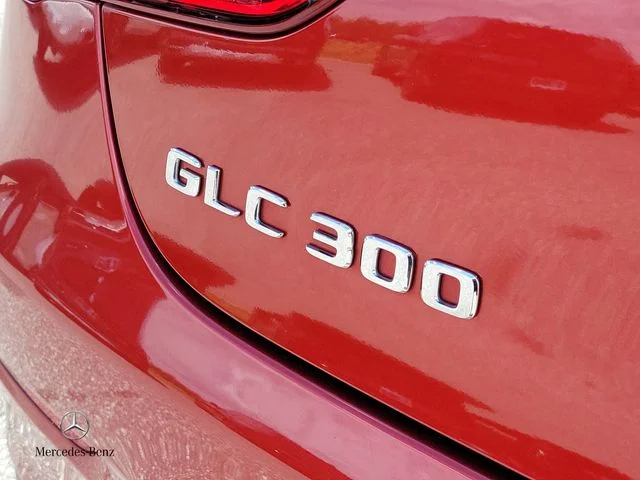 Used 2019  Mercedes-Benz GLC 300 Coupe image 6