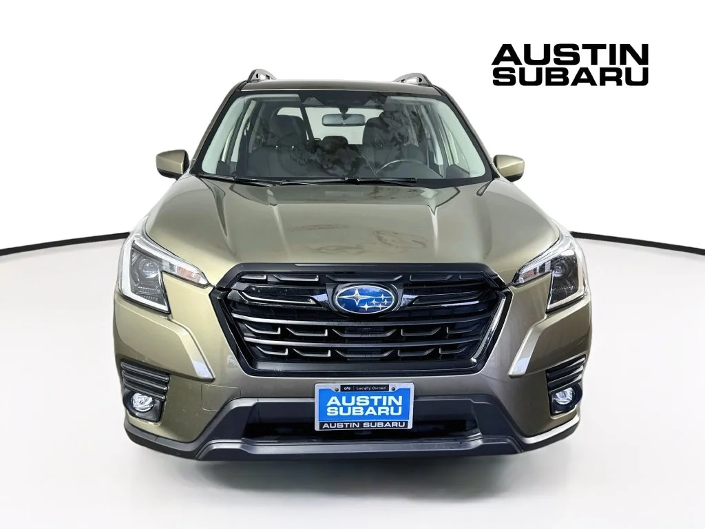 Used 2024 Brown Subaru Premium image 3