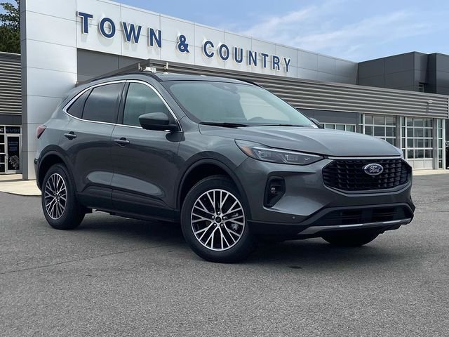 2025 Ford Escape Plug-In Hybrid Base