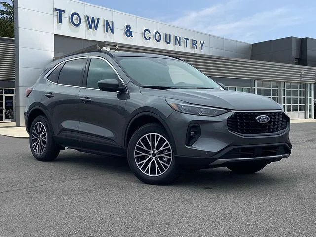 2025 Ford Escape Plug-In Hybrid Base