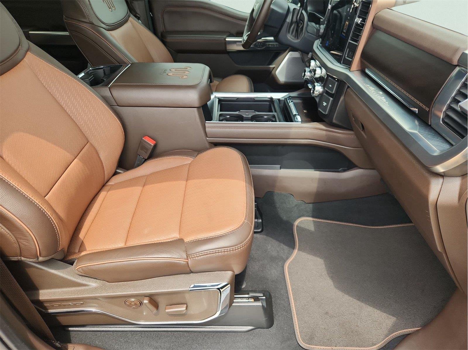 2025 Ford F-250 photo 29 of 35
