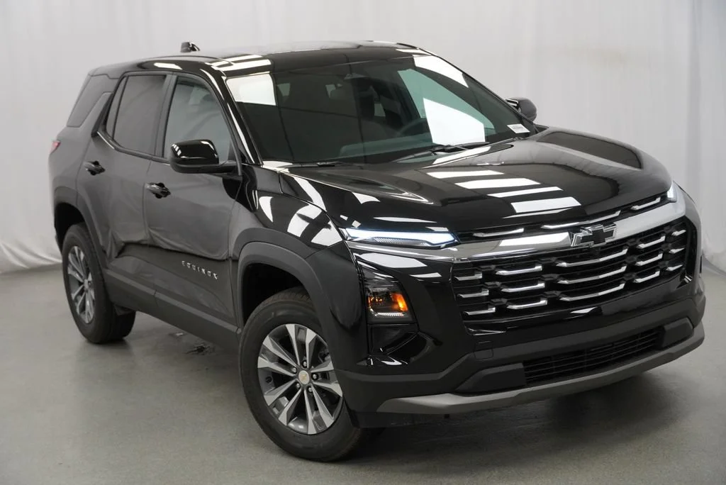 2027 Chevrolet Equinox LT - Photo 33