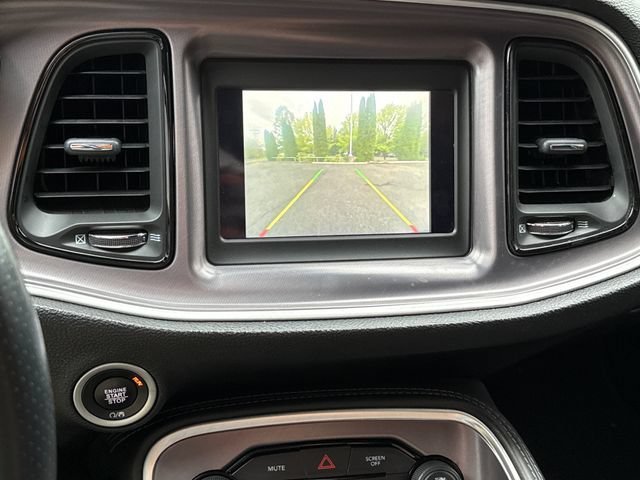Used 2019 Plum Crazy Pearlcoat Dodge SXT image 22
