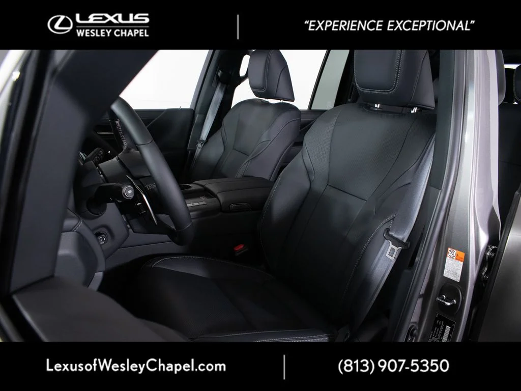 New 2026 Manganese Luster Lexus  600 LUXURY image 6