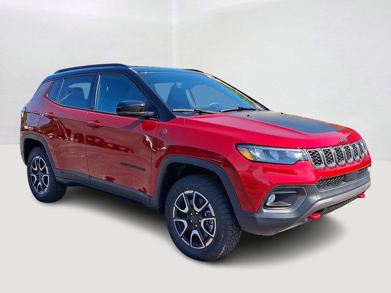 New 2026 Red Hot Pearl-Coat Exterior Paint Jeep Trailhawk image 2