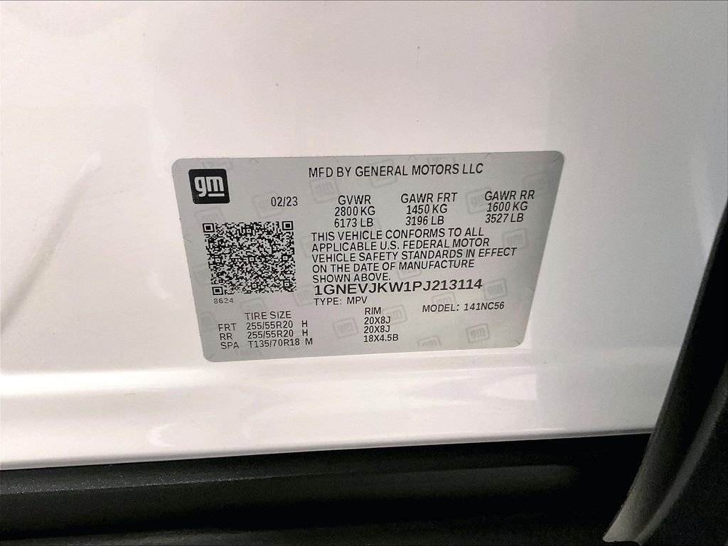 Used 2023 White Chevrolet RS image 36