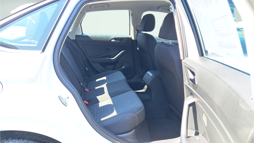 Used 2023 White Volkswagen 1.5T S image 26