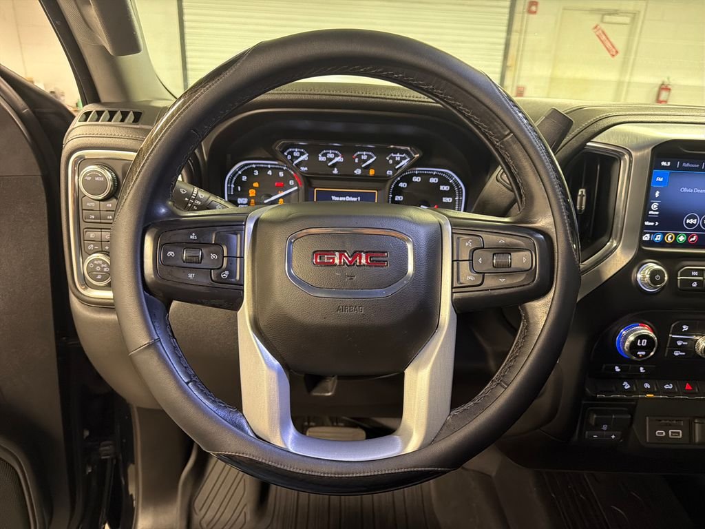 Used 2021 Black GMC SLT image 33