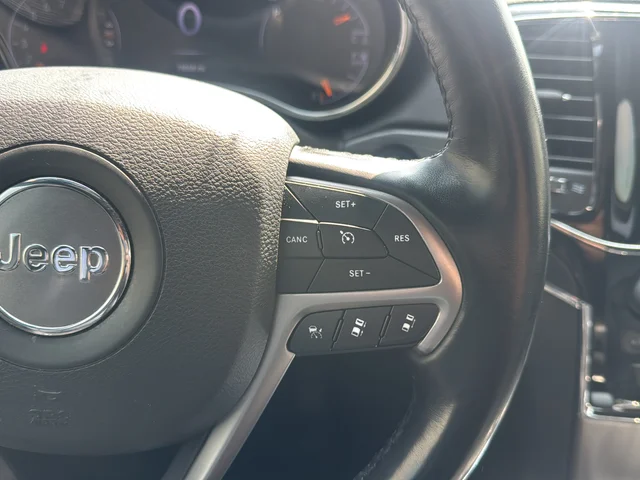 Used 2021 Black Jeep Limited image 13