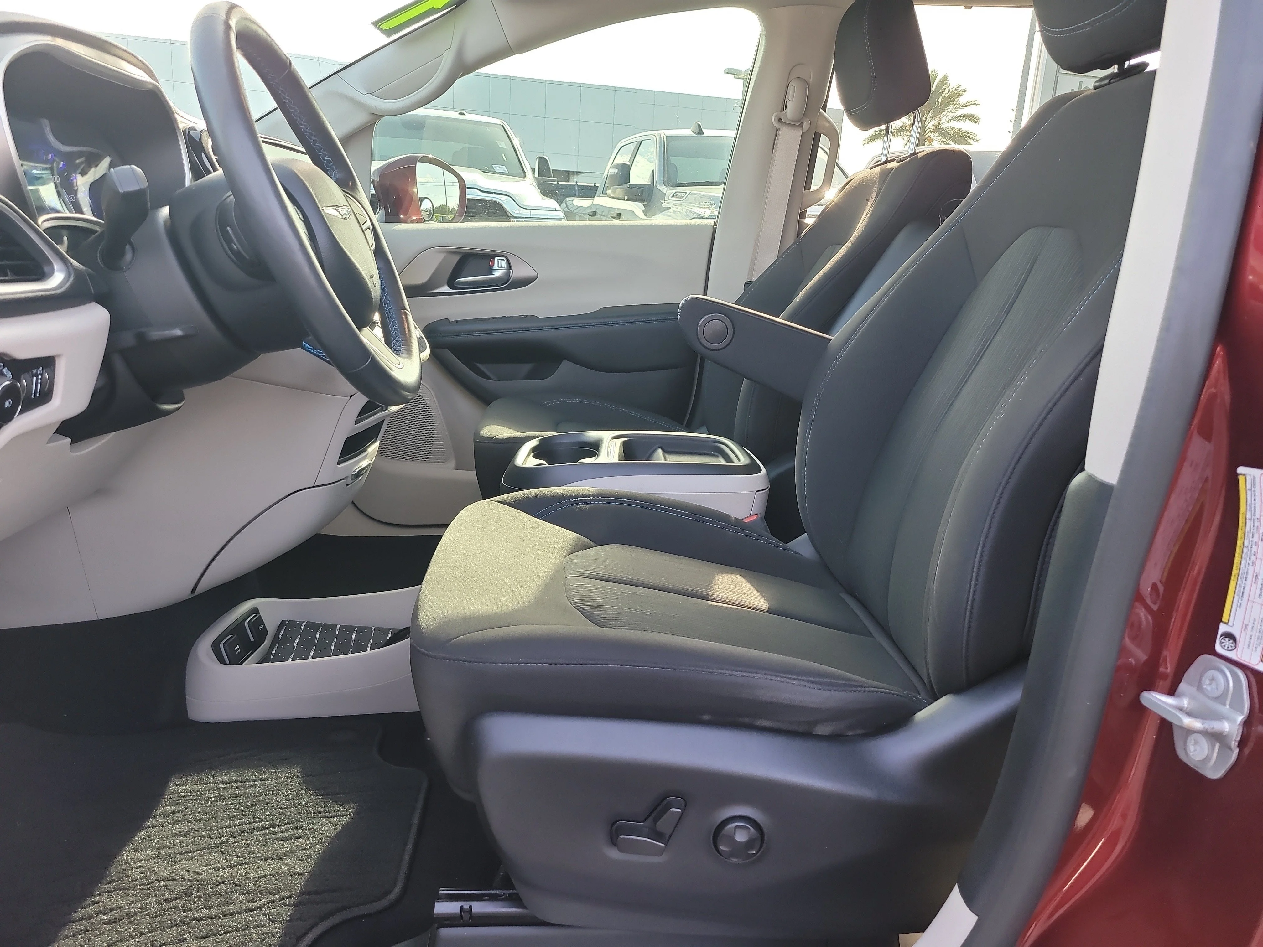 Used 2021 Velvet Red Pearlcoat Chrysler Touring image 16